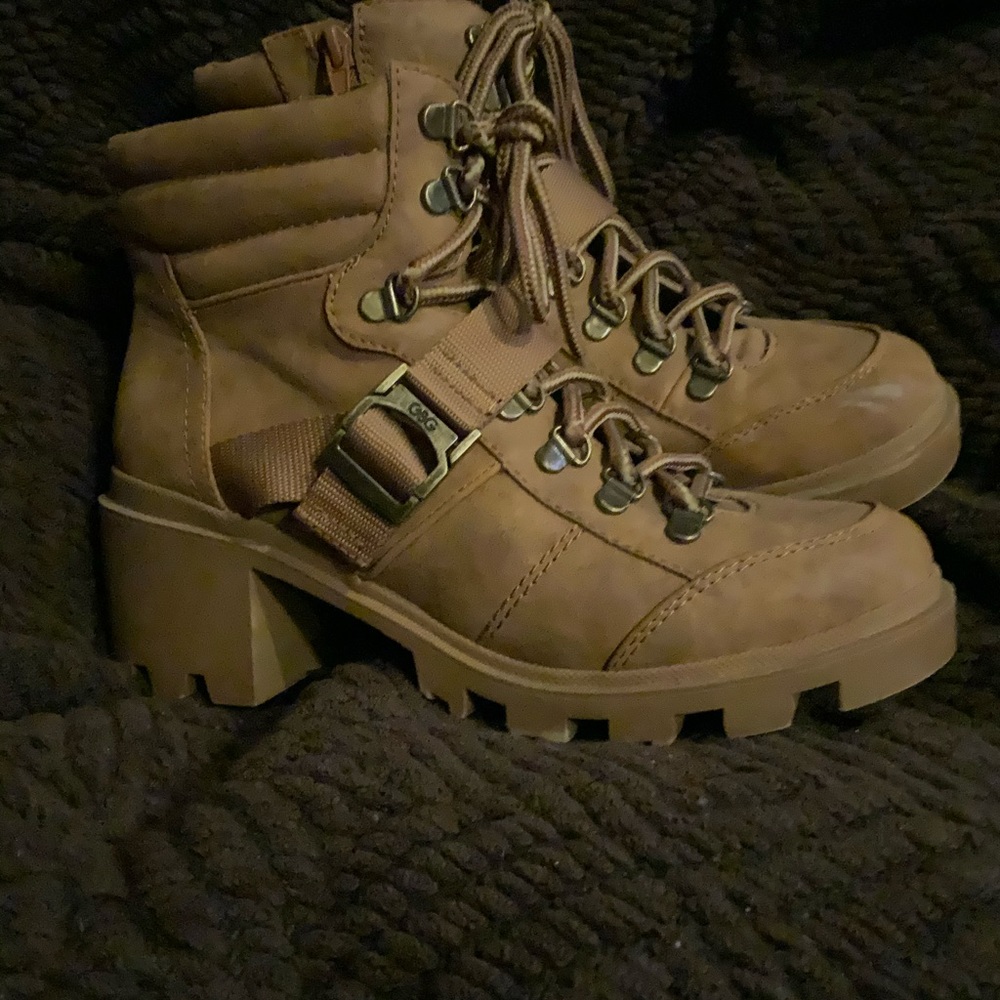 GBG BOOTS